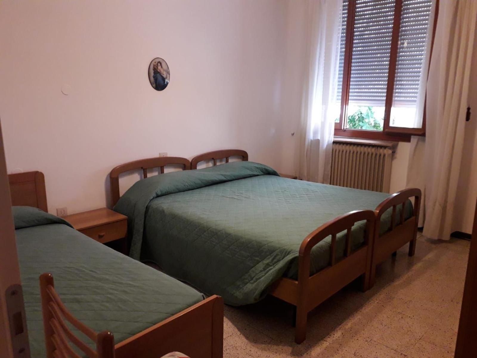 Villa Rita - Agenzia Cocal Каорле Экстерьер фото