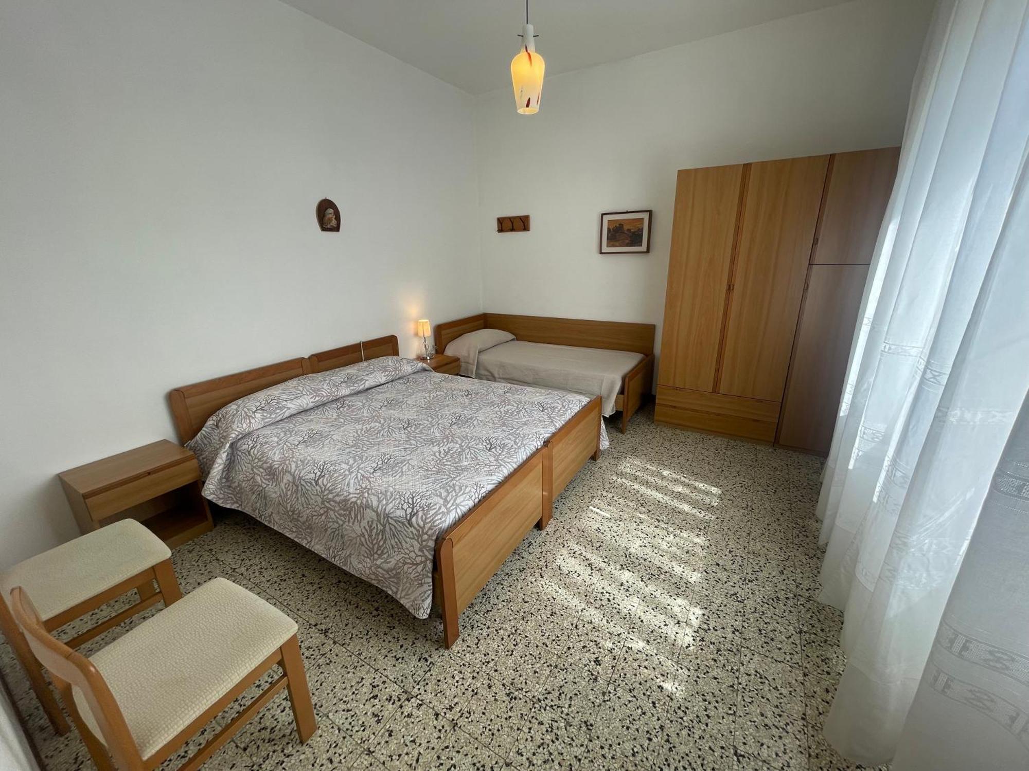Villa Rita - Agenzia Cocal Каорле Экстерьер фото